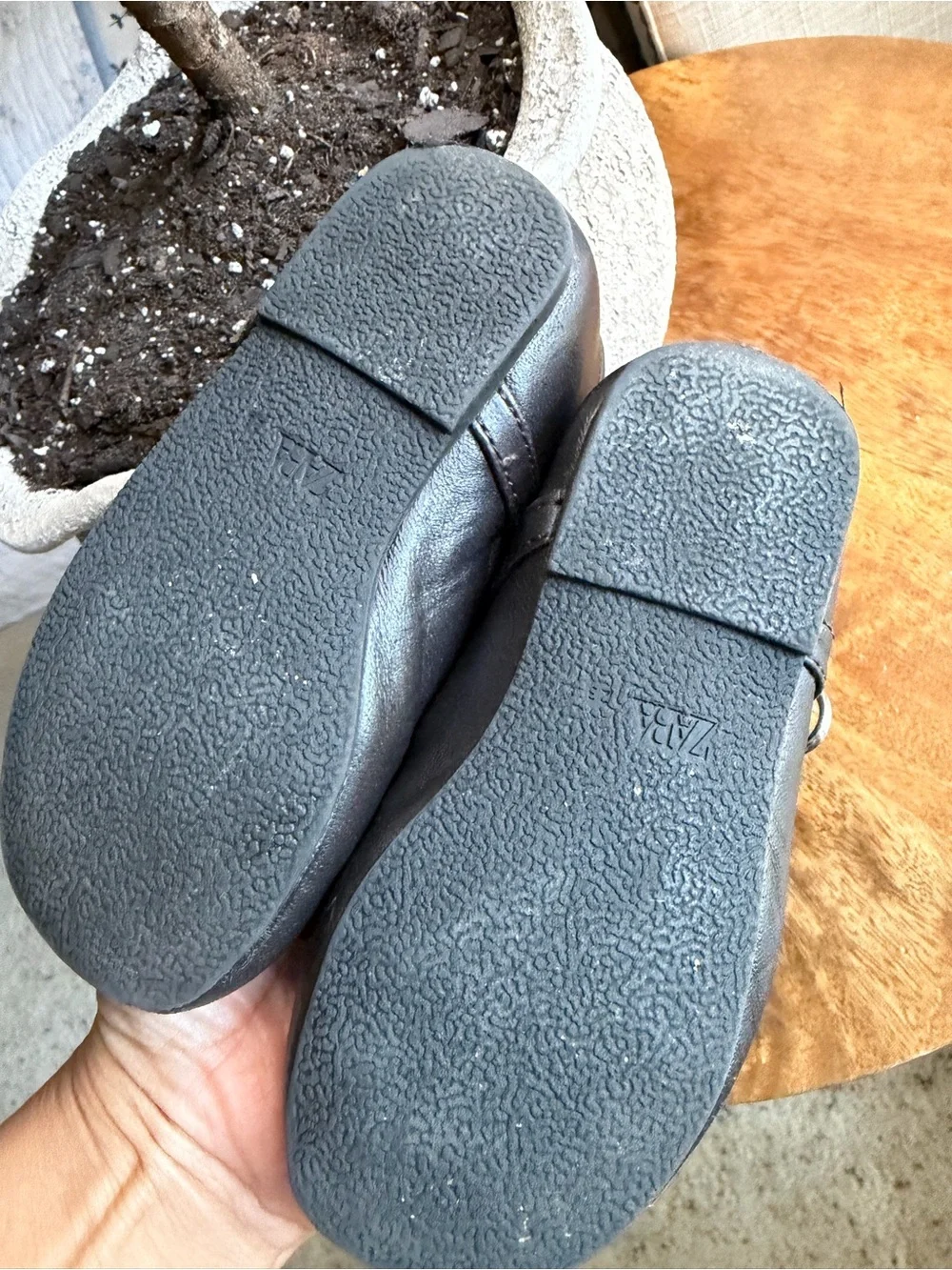 Zara flats